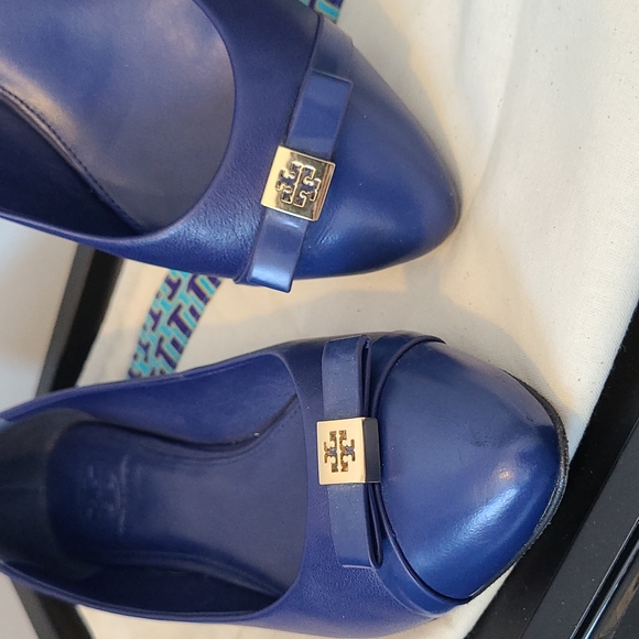 "Moving Sale" Tory Burch Ribbon Flats Size 6 - Picture 2 of 6